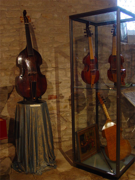 viola da gamba consort: 5 english instruments of the 17th C.