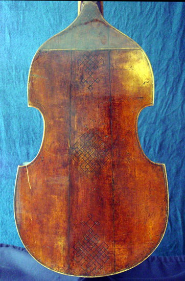 Viola da gamba Edward Lewis, London 1687
