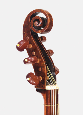 Viola da gamba Edward Lewis, London, 1687