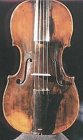 Violin Johann Georg Hellmer (Prague, 18th C.)